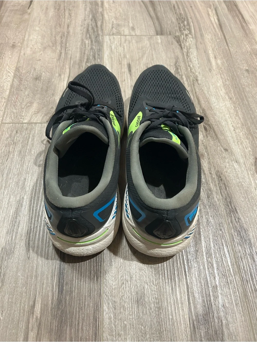 Brooks Men’s Black Sneakers with Blue and Neon Green Accents